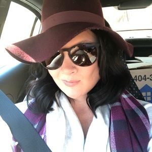 Meet your Posher, Leah